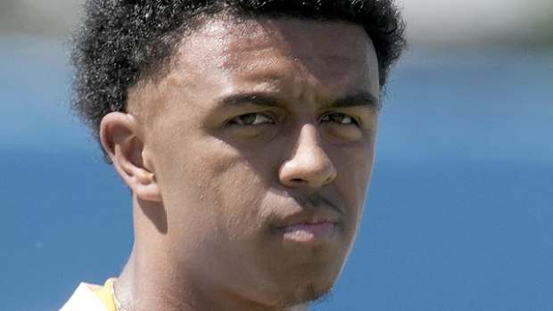 NFL Los Angeles Chargers tight end Stone Smartt  